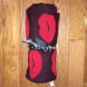 Victoria’s Secret Blanket
